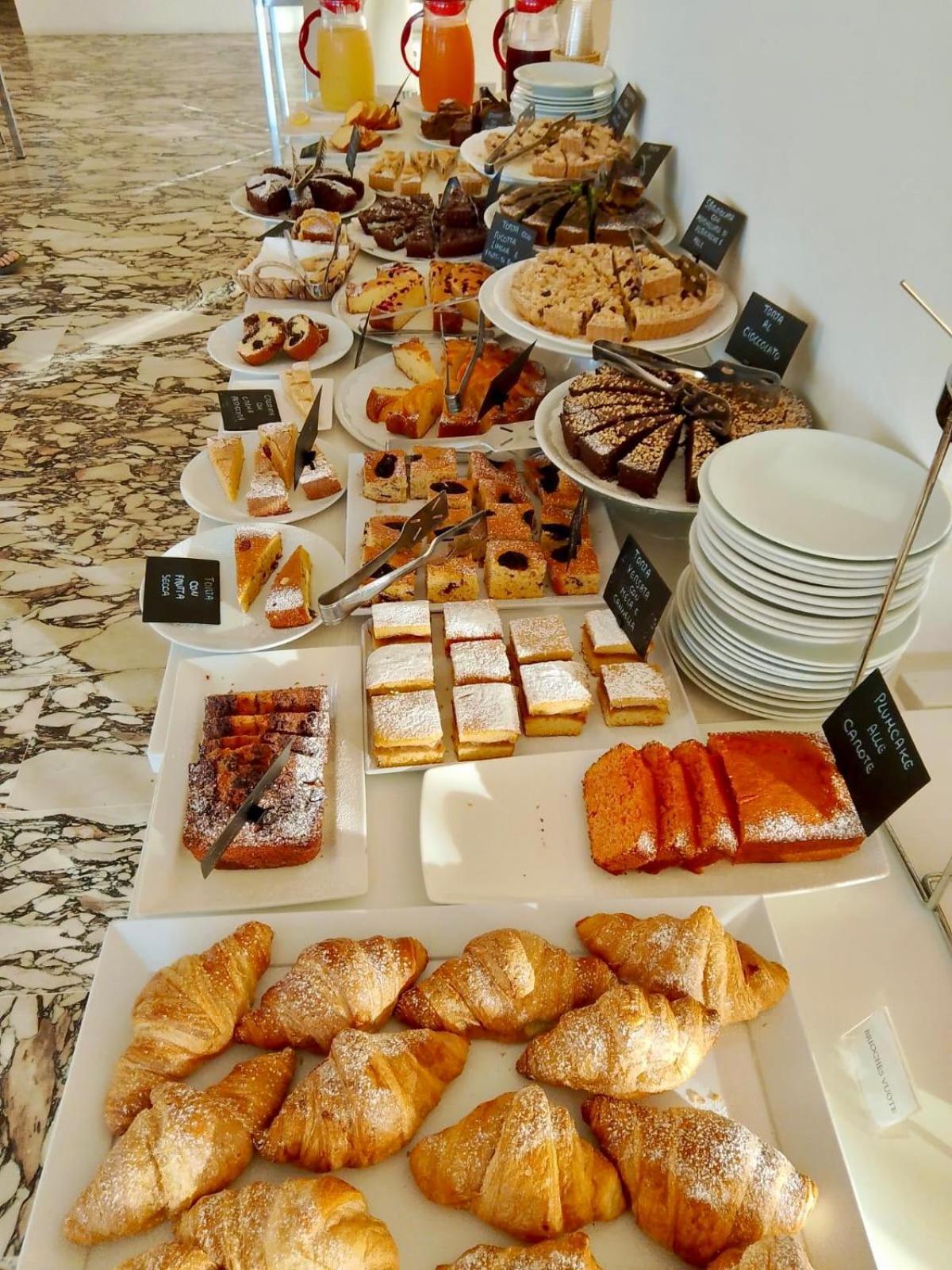 Hotel Metropol Пезаро Экстерьер фото